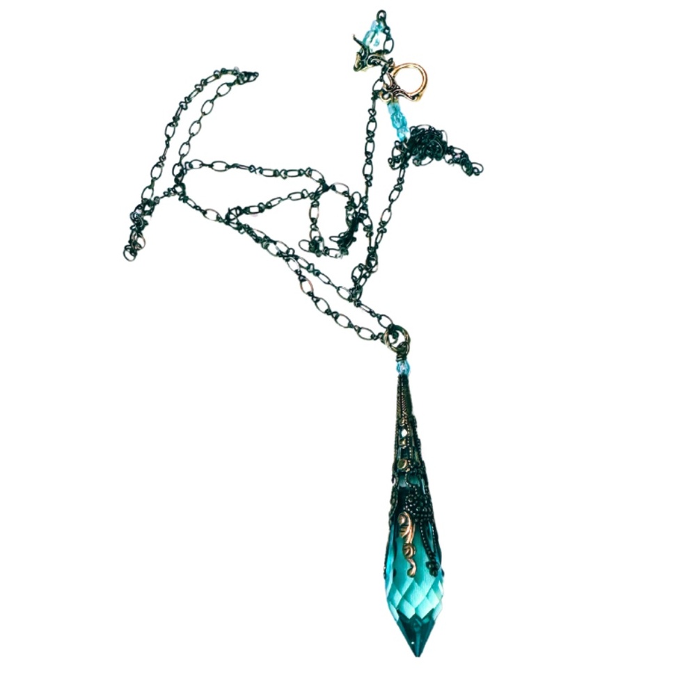 Seafoam Crystal Necklace